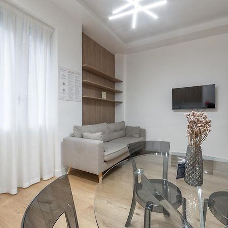Milan Downtown Apartments Bagian luar foto