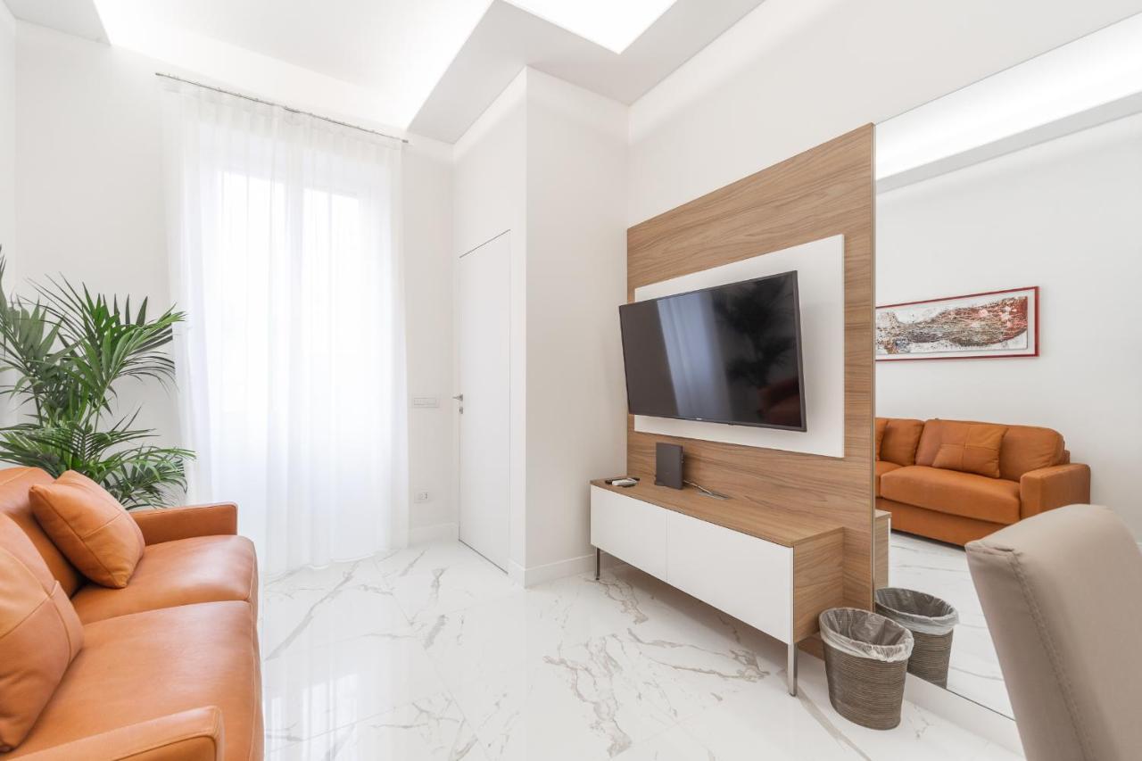 Milano Duomo Cozy Apartment Bagian luar foto